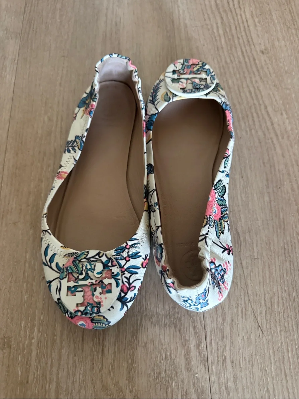 Tory Burch gorgeous tory